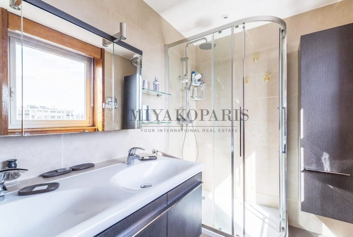 12_miyakoparis_frontdeseine_beaugrenelleparis_beaugrenelle_appartementfrontdeseine_appartementdarchitecte